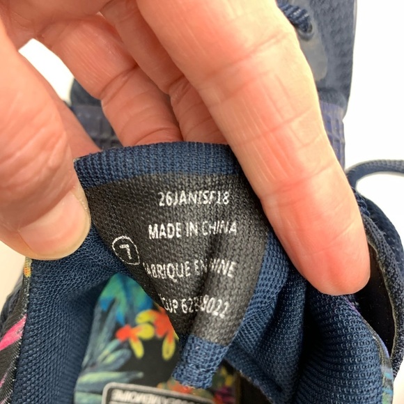 𝅺Avia Navy Blue Memory Foam Sneakers - Picture 6 of 8